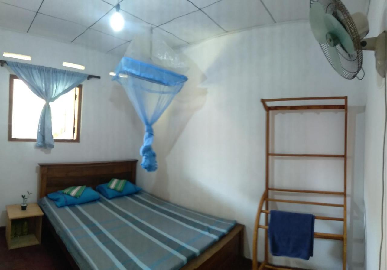 Sanithu Homestay And Villa Galle Buitenkant foto
